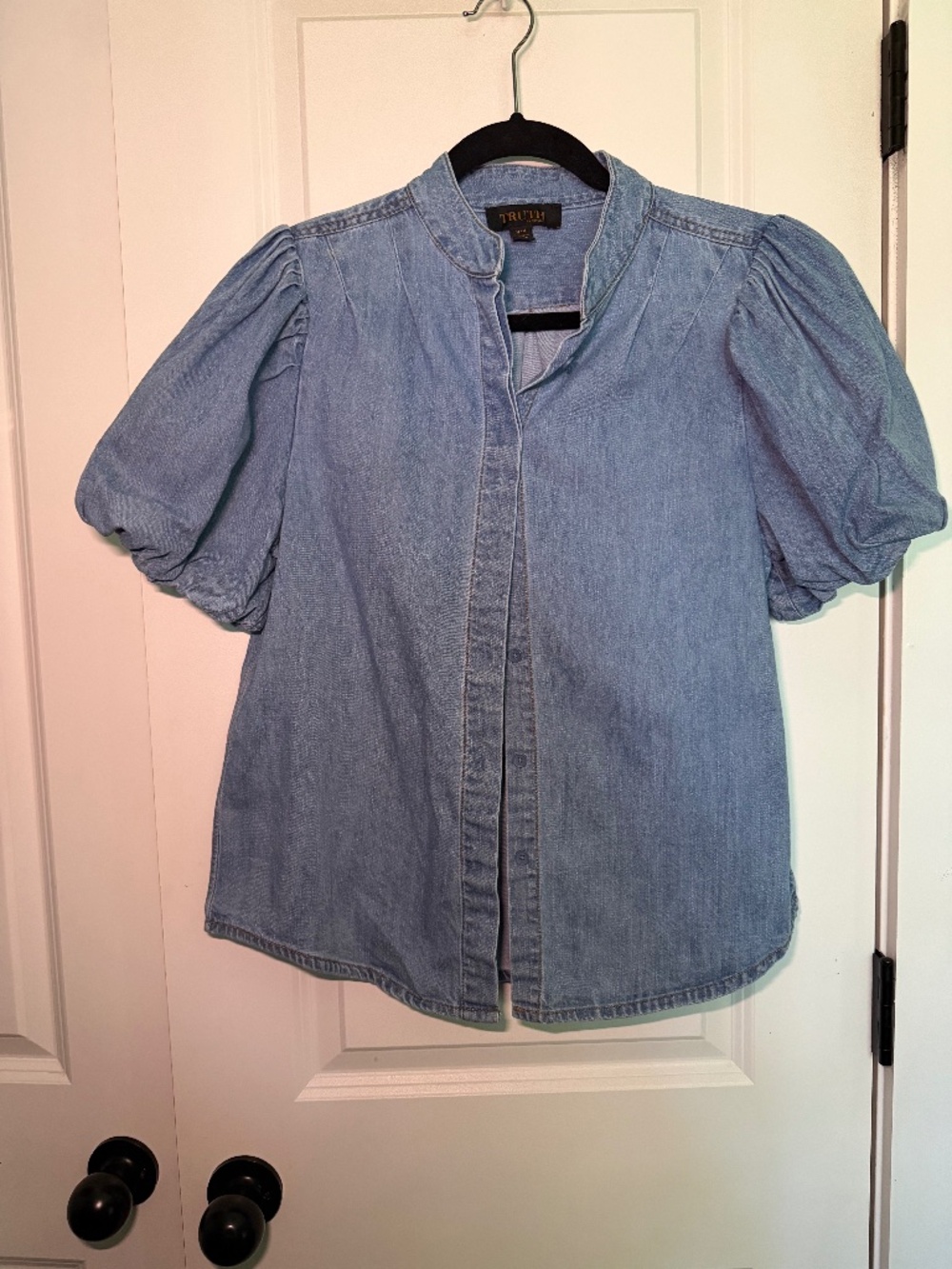 Truth by Republic Denim Puff Sleeve Top Size M 100% Cotton Western Vintage